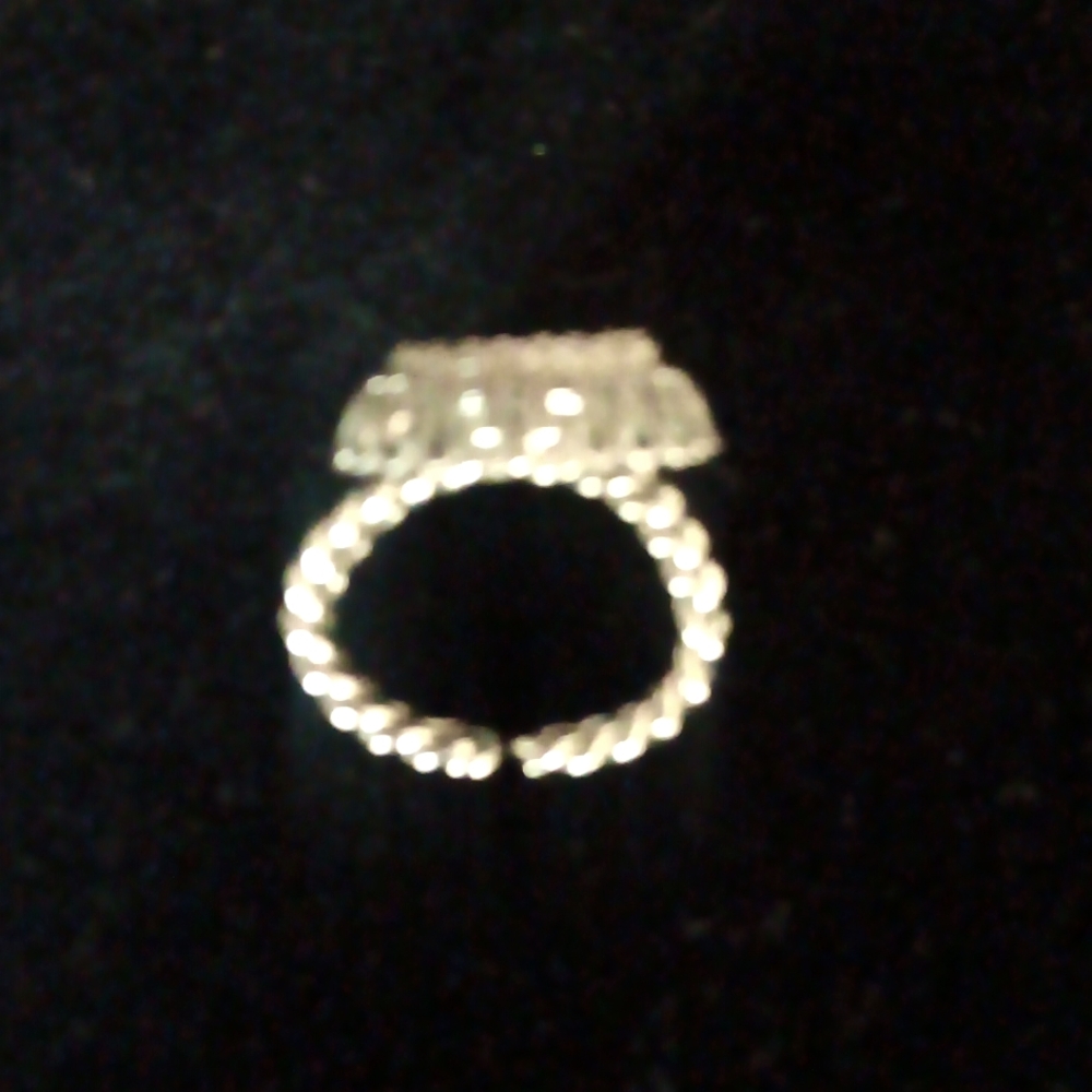 Fire Opal Silver Ring with Intricate Design - Picture 3 of 5